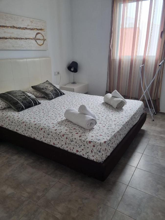 Your House In Menorca 시우타데야 외부 사진